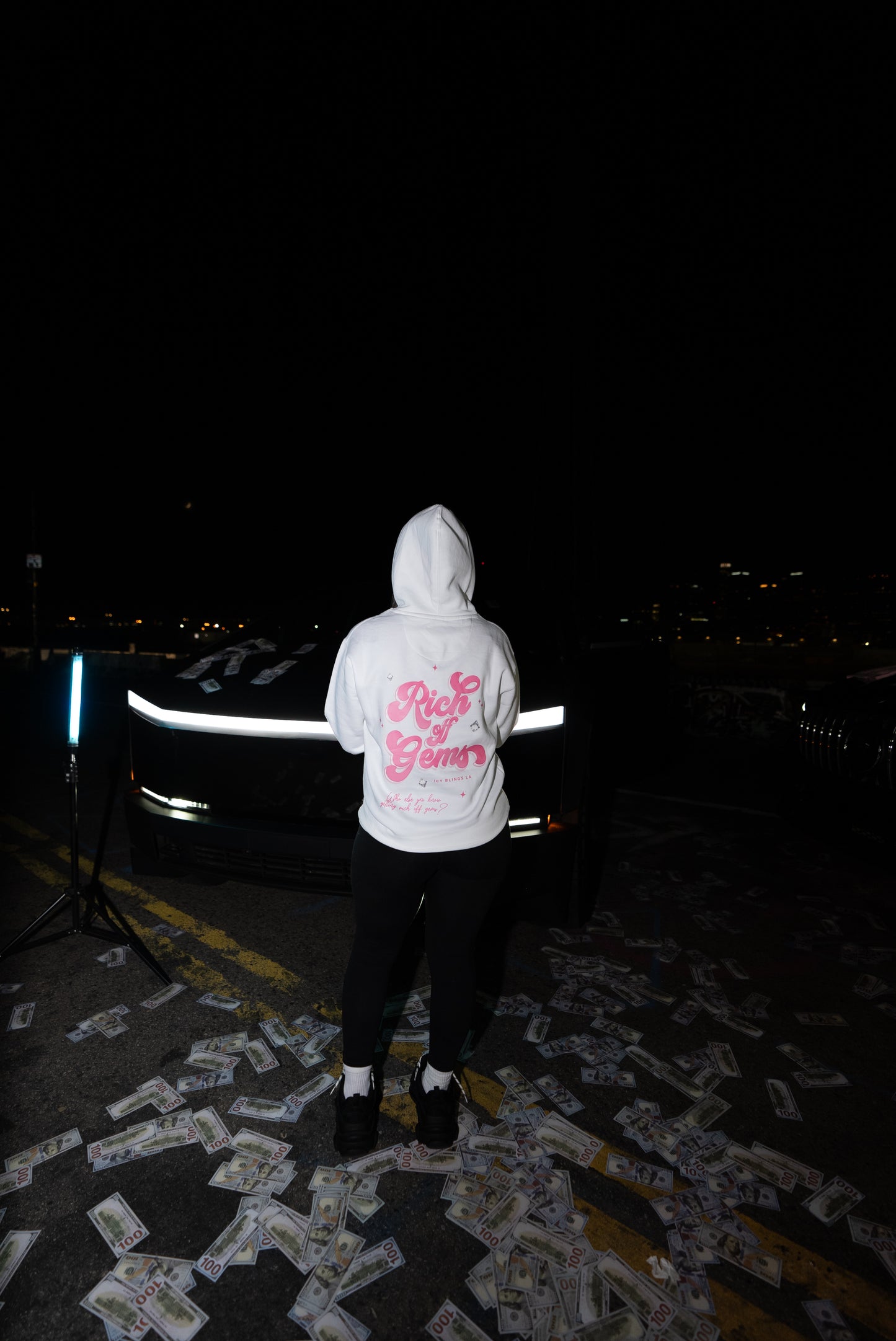 HOODIE- RICH OFF GEMS