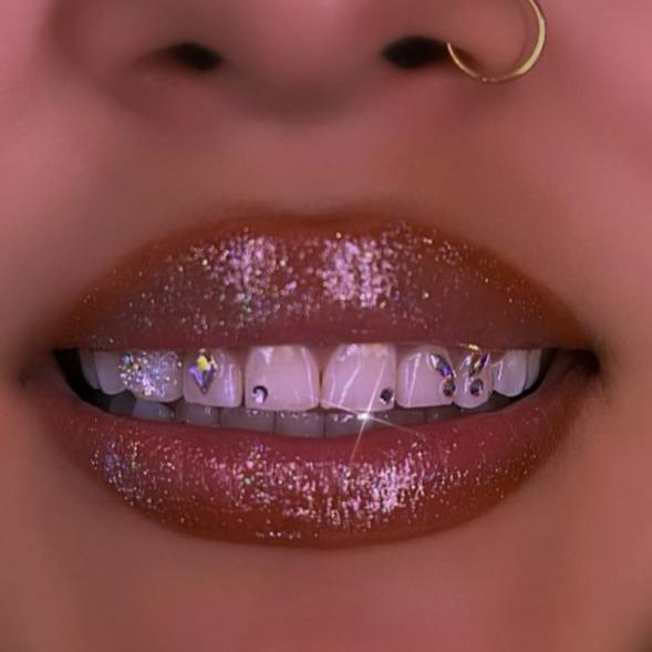 Icy LipGloss (holographic)