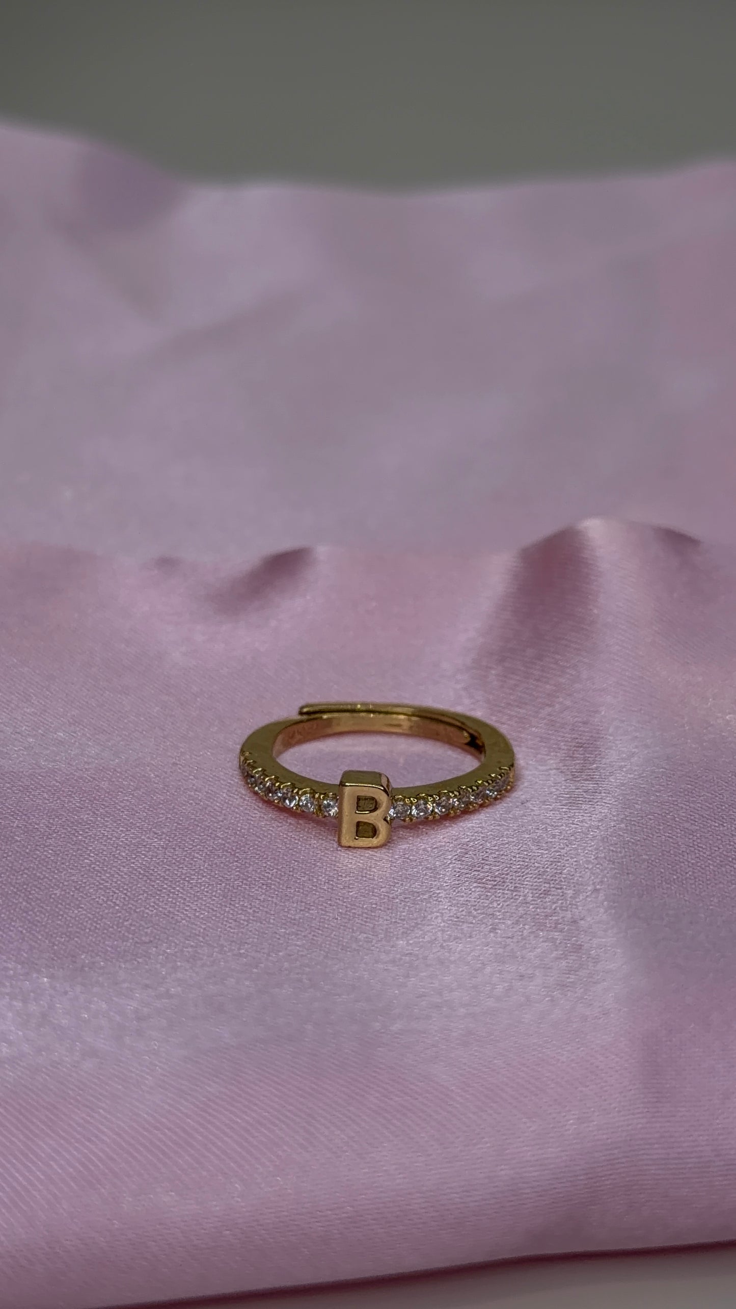 Letter ring